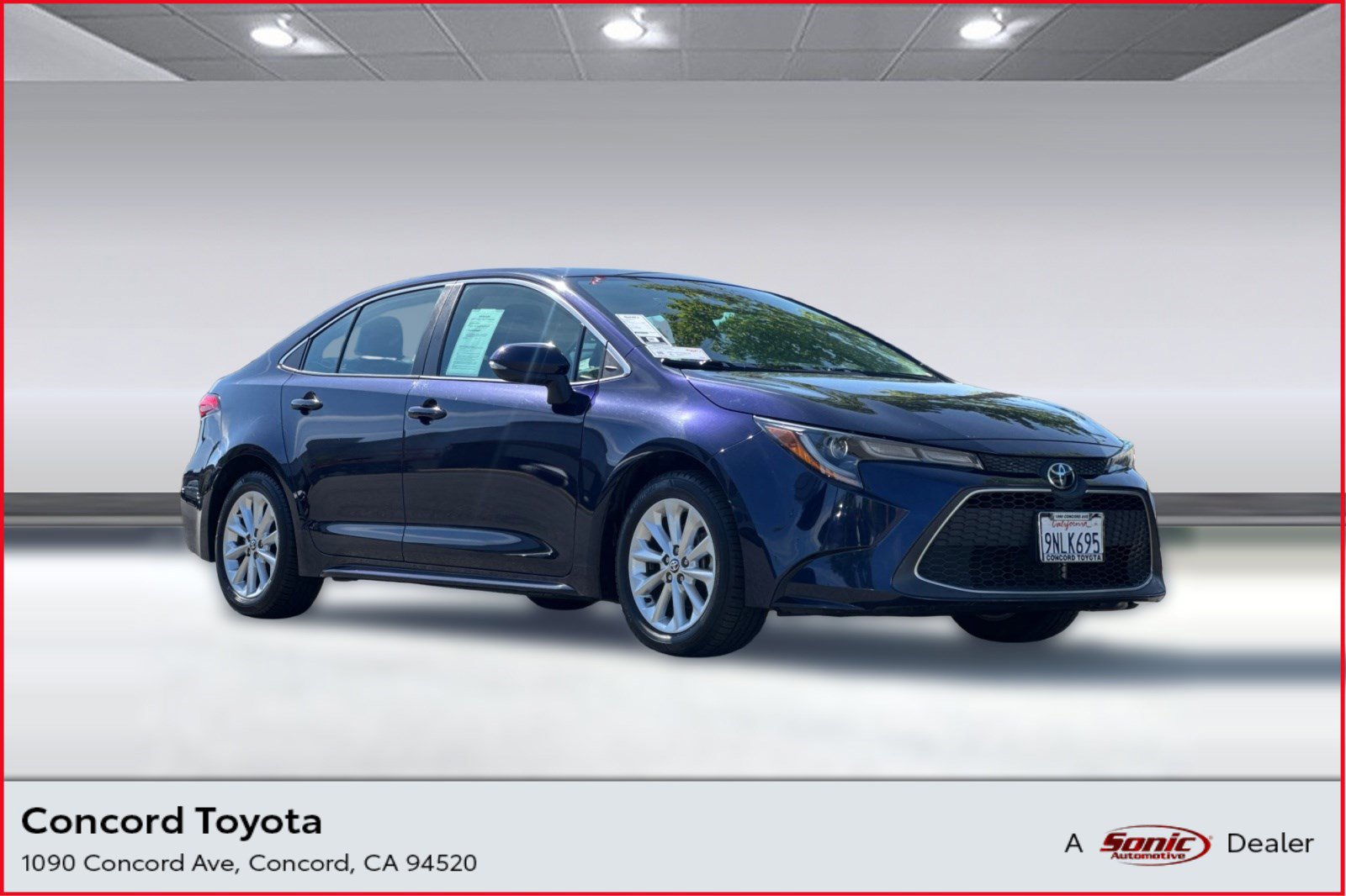 Used 2020 Toyota Corolla XLE image 1