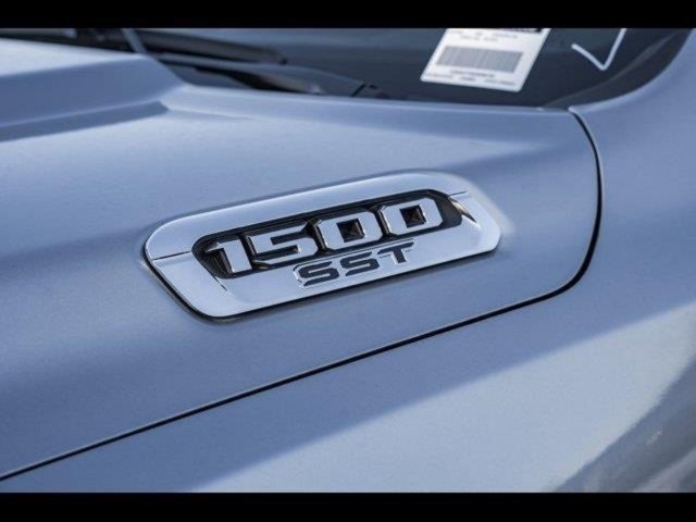 New 2025 RAM 1500 Big Horn AWD/4WD image 10