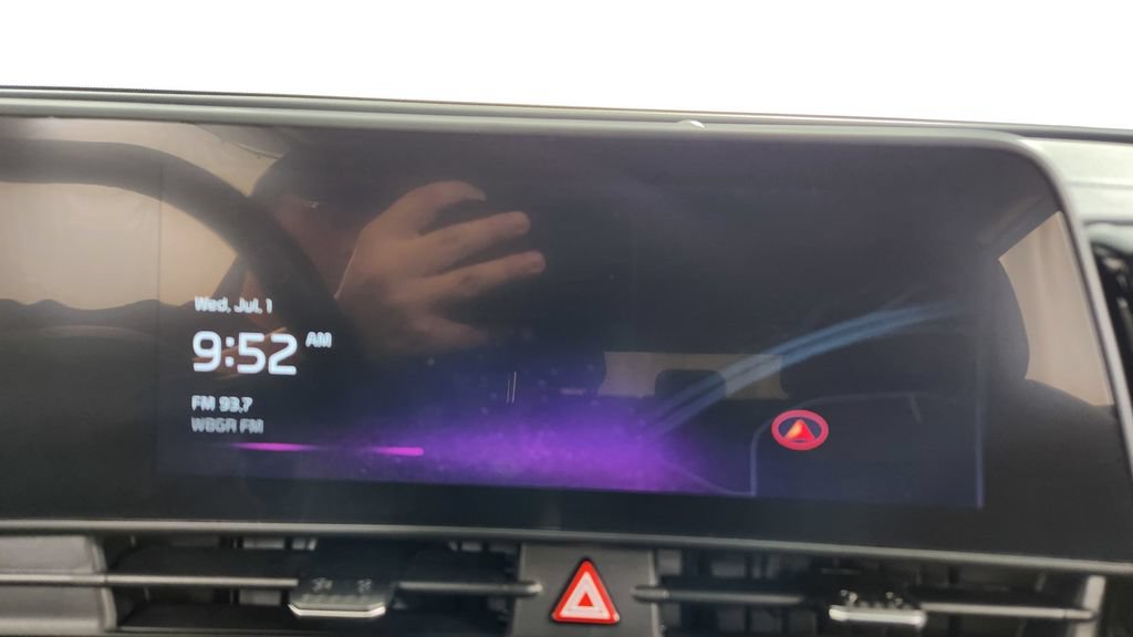 Used 2024 Kia Sportage EX AWD/4WD image 25