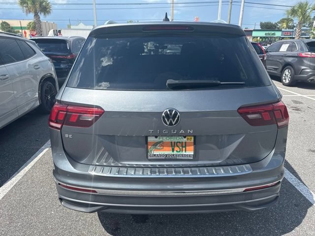 Certified 2023 Volkswagen Tiguan SE w/ Panoramic Sunroof Package FWD image 8