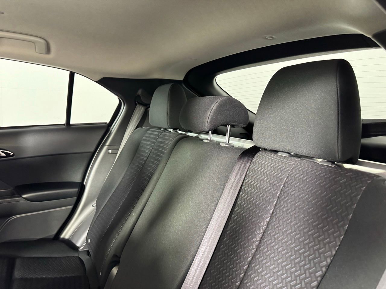 Used 2025 Mitsubishi Eclipse Cross ES image 21