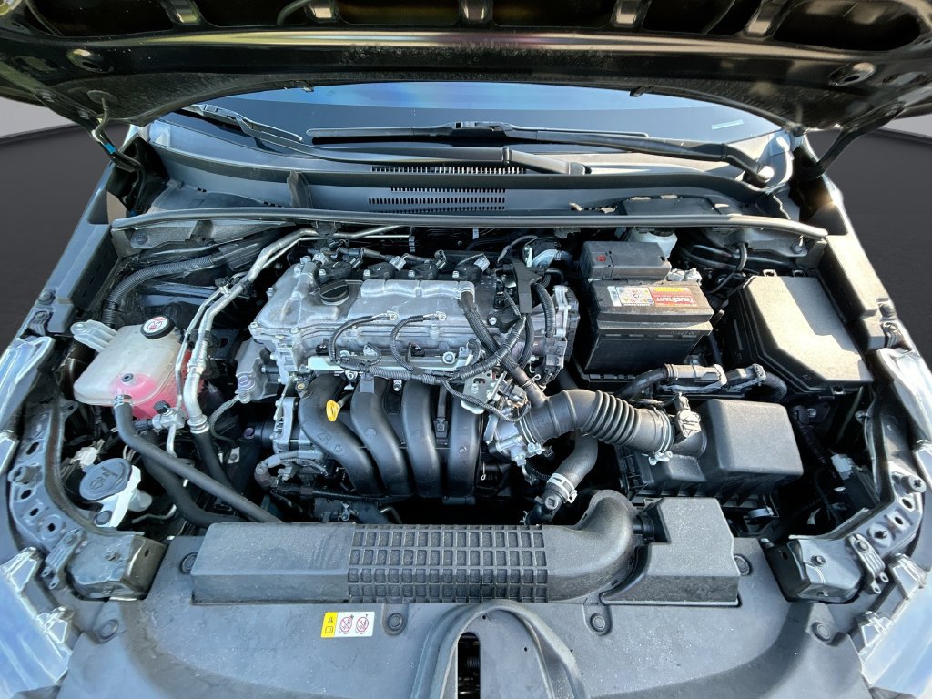 Used 2022 Toyota Corolla LE FWD image 30