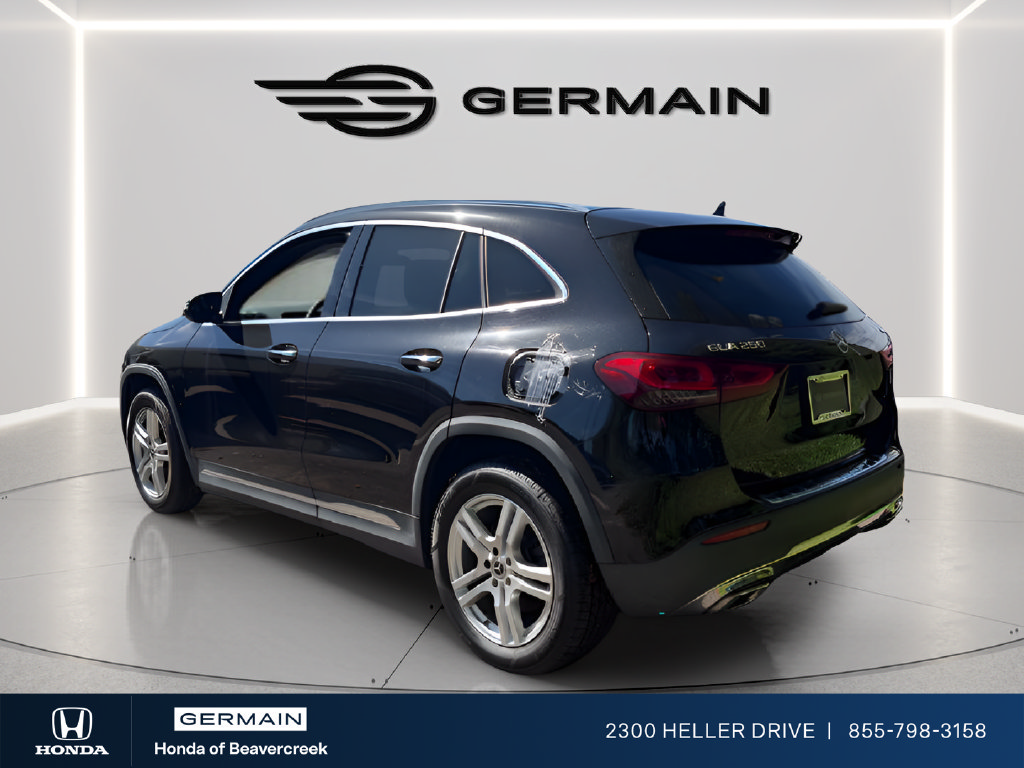 Used 2021 Mercedes-Benz GLA 250 4MATIC w/ Premium Package image 6