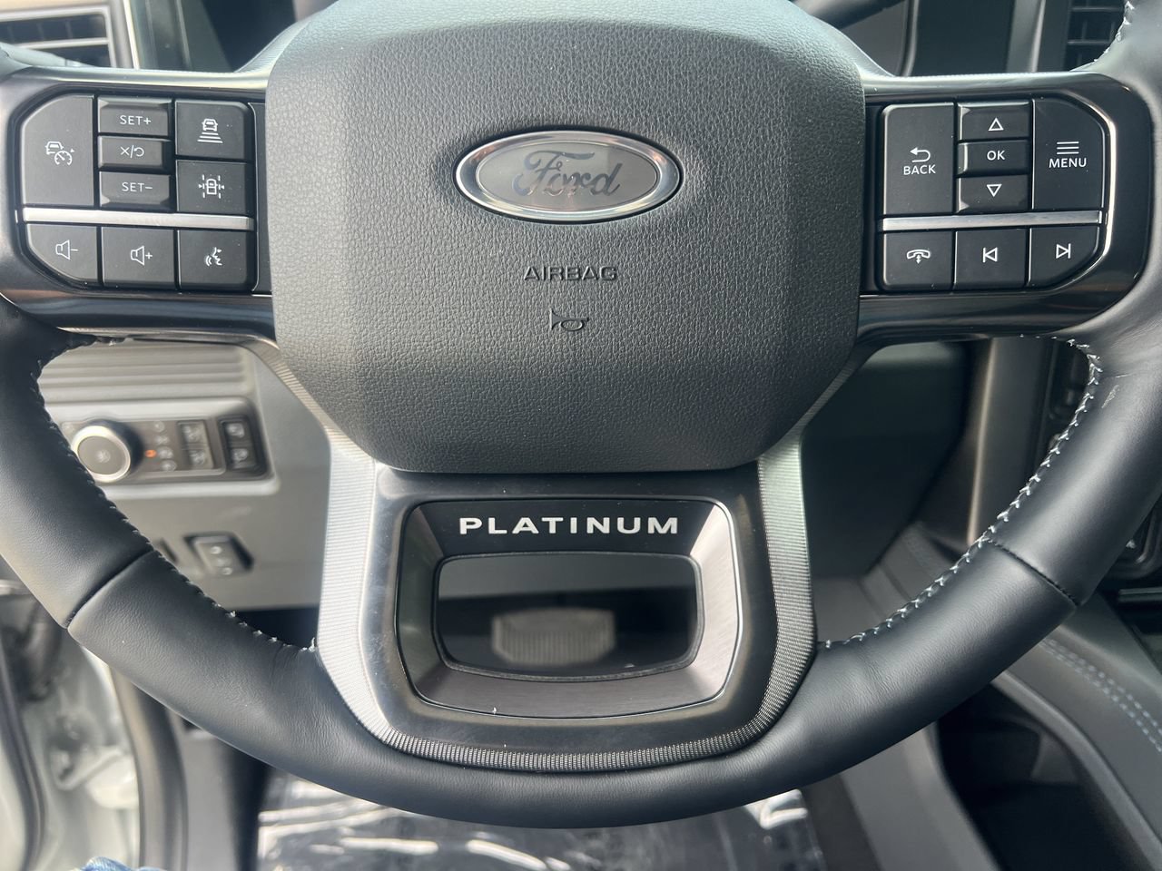 New 2026 Ford F350 Platinum AWD/4WD image 11
