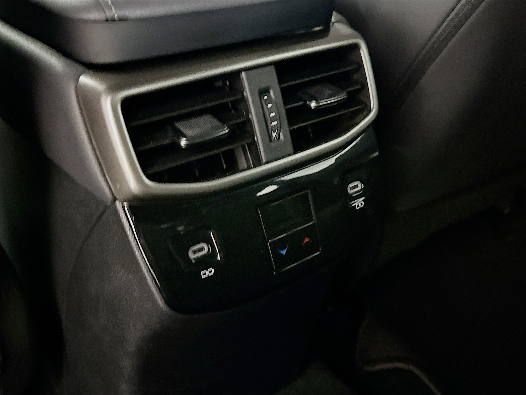 Used 2023 Lexus RX 350 FWD w/ Cold Area Package image 27