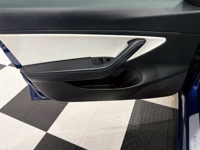 Used 2018 Tesla Model 3 Long Range AWD/4WD image 13