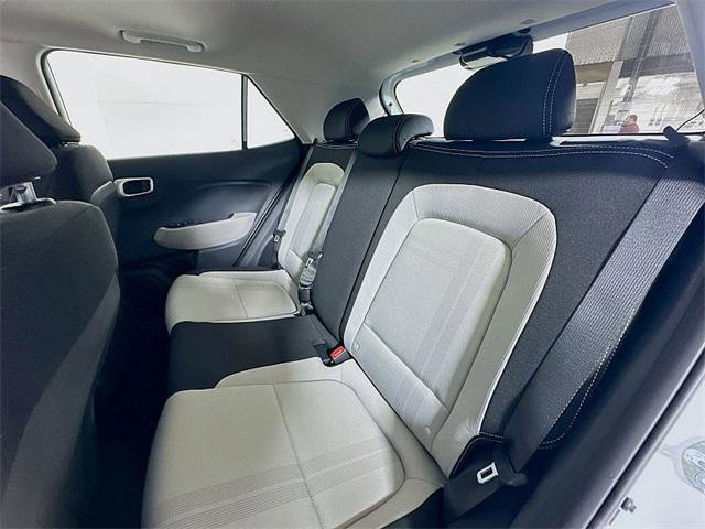 New 2026 Hyundai Venue SEL FWD image 16