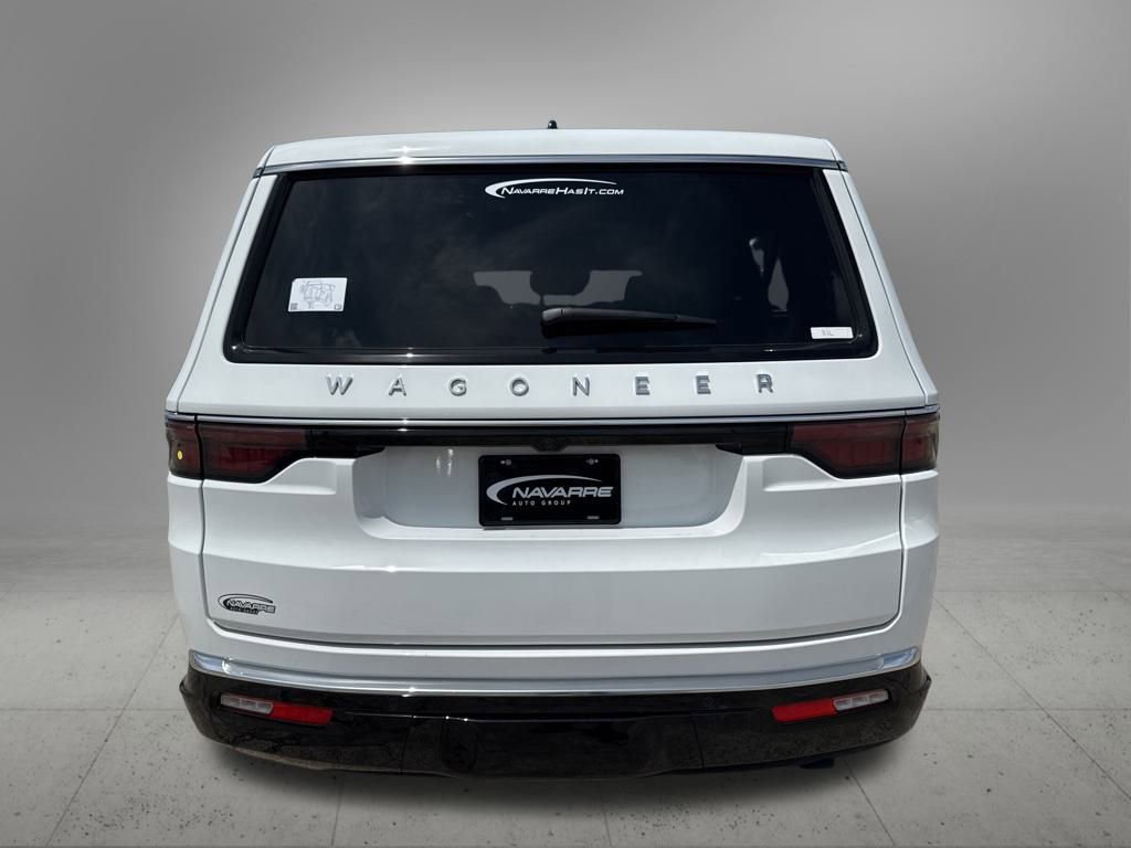 New 2025 Jeep Wagoneer L Series III w/ Premium Group I image 8