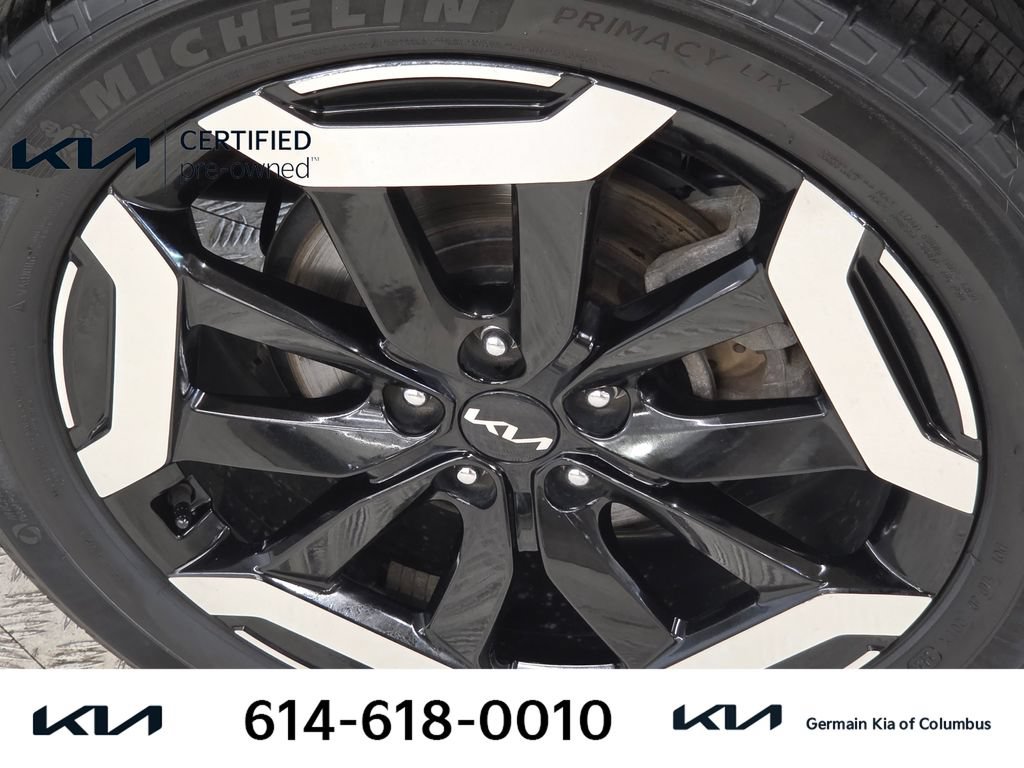 Certified 2024 Kia Telluride EX w/ EX Captain's Chair Package AWD/4WD image 12