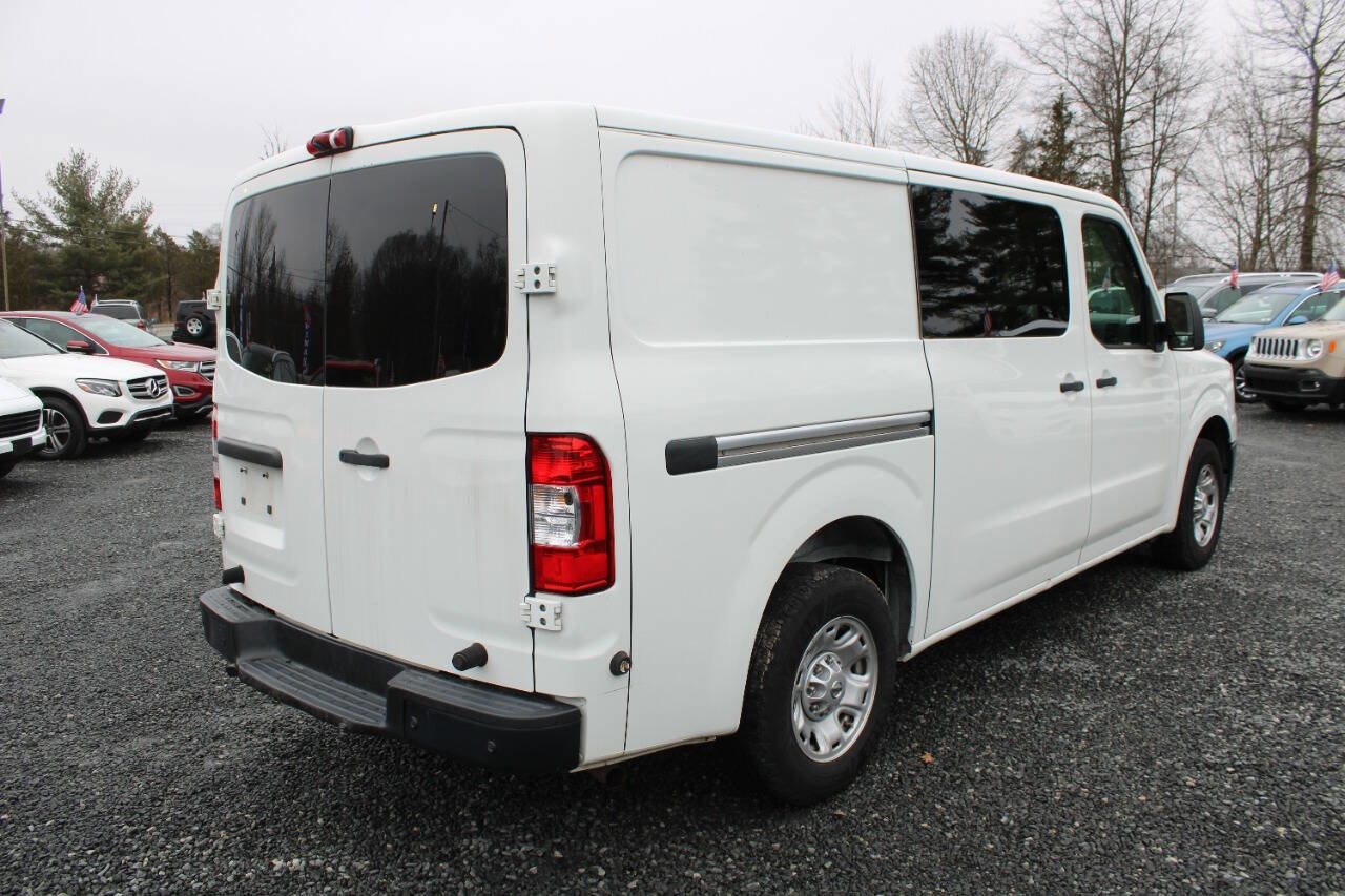 Used 2017 Nissan NV 1500 SV w/ Back Door Glass Package image 7