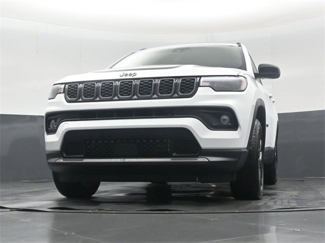 New 2026 Jeep Compass Latitude image 44