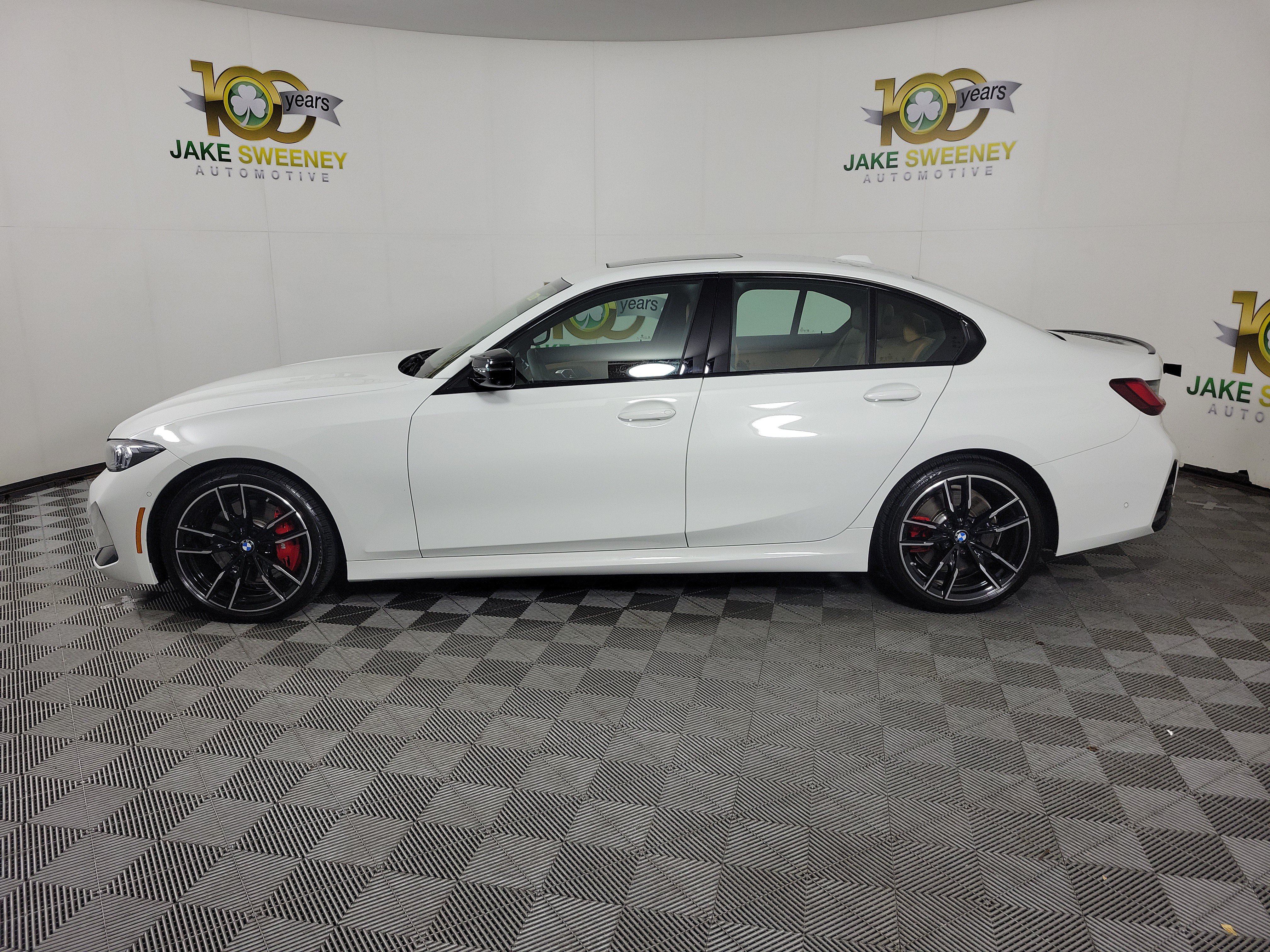 Certified 2025 BMW M340i xDrive w/ Premium Package AWD/4WD image 4