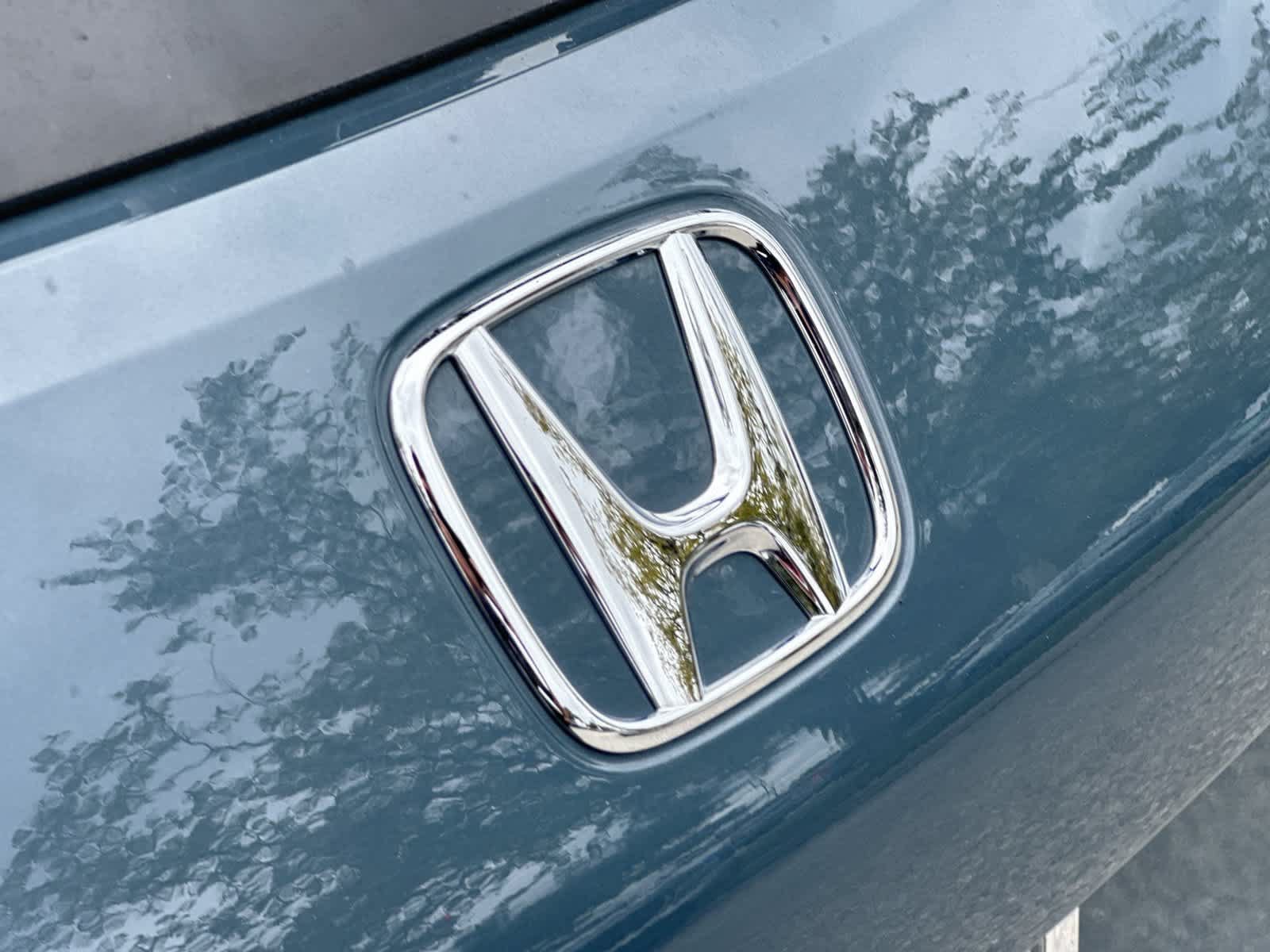 Certified 2025 Honda HR-V Sport image 10