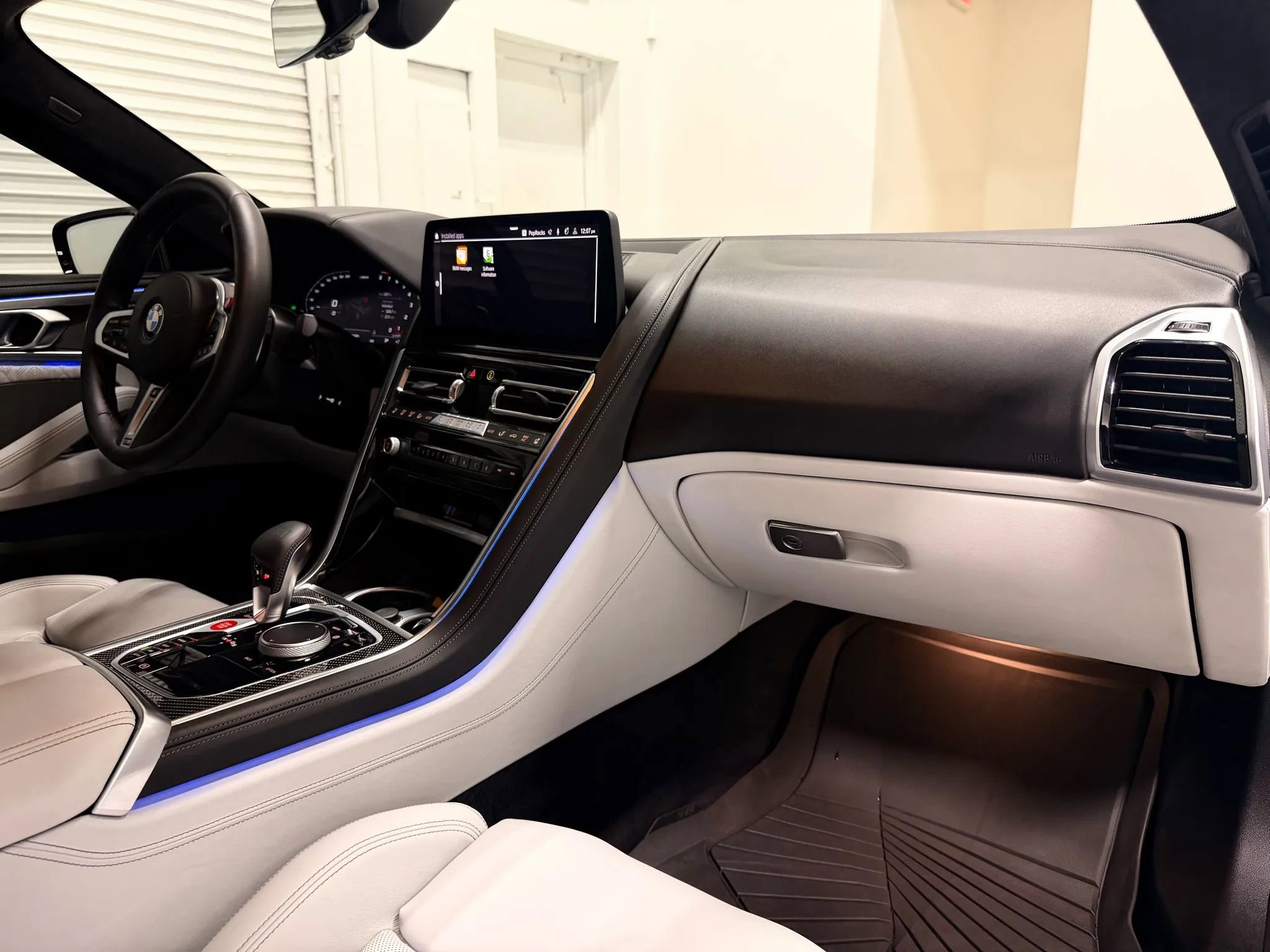 Used 2025 BMW M8 Competition image 40