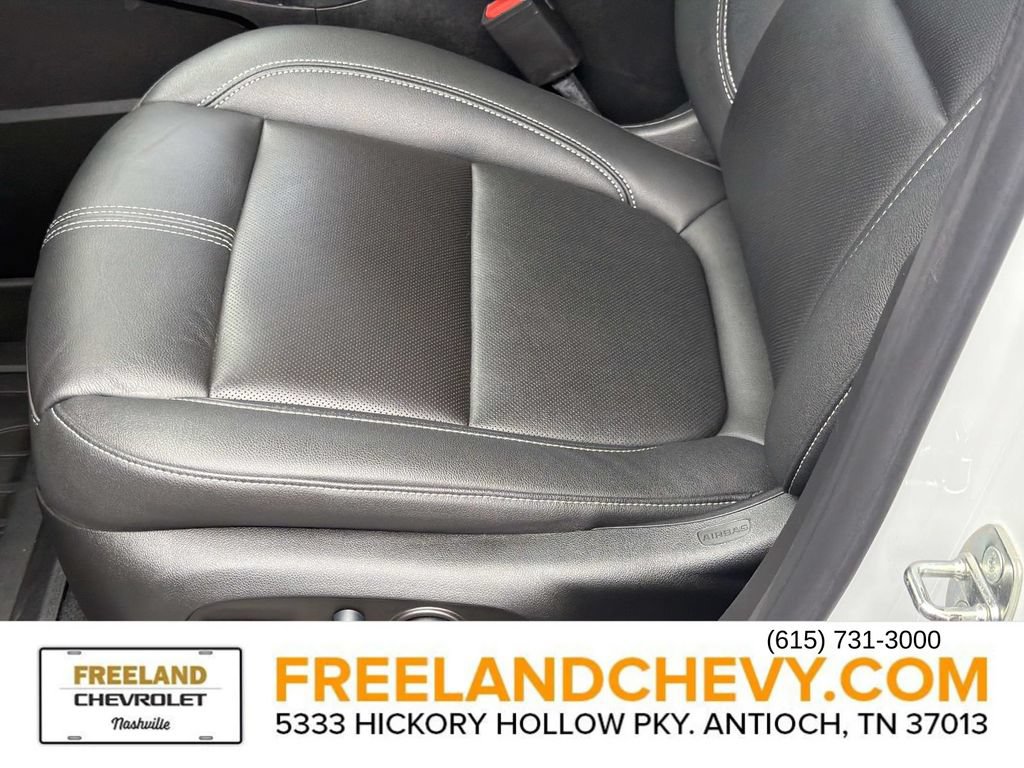 Used 2023 Chevrolet Blazer LT FWD image 23