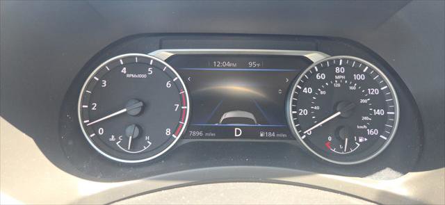 Used 2025 Nissan Sentra SV FWD image 26
