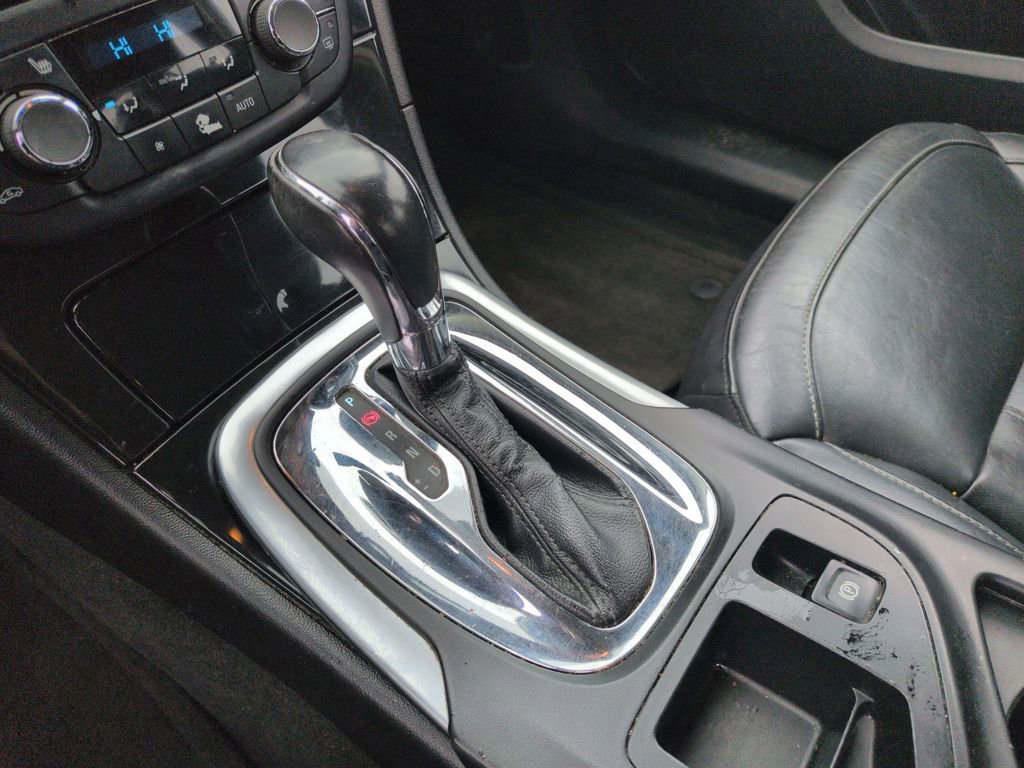 Used 2012 Buick Regal Premium image 23