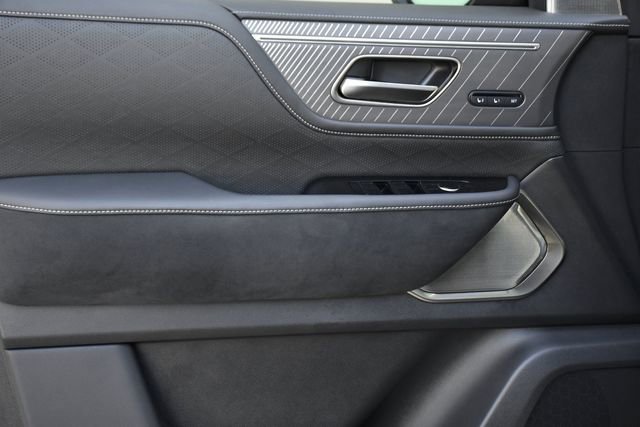 Used 2025 INFINITI QX80 Autograph image 27