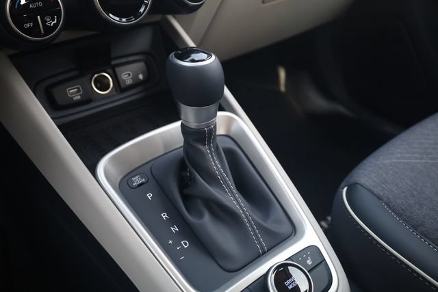 New 2026 Hyundai Venue SEL FWD image 22