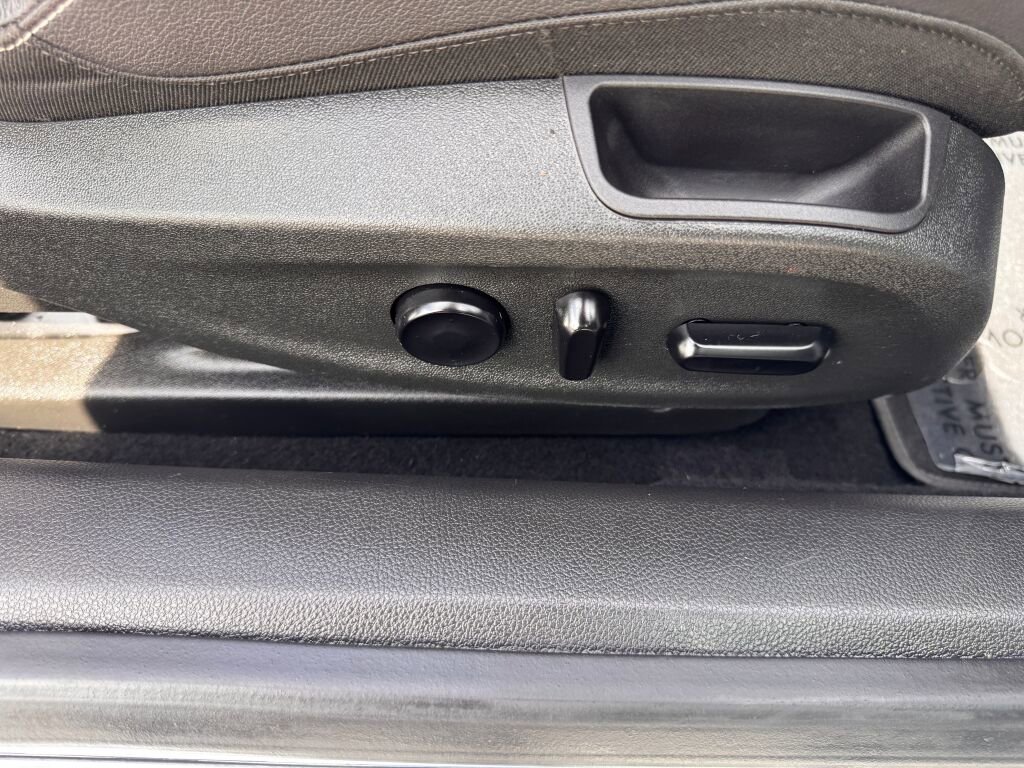 Used 2017 Buick Cascada Premium FWD image 15