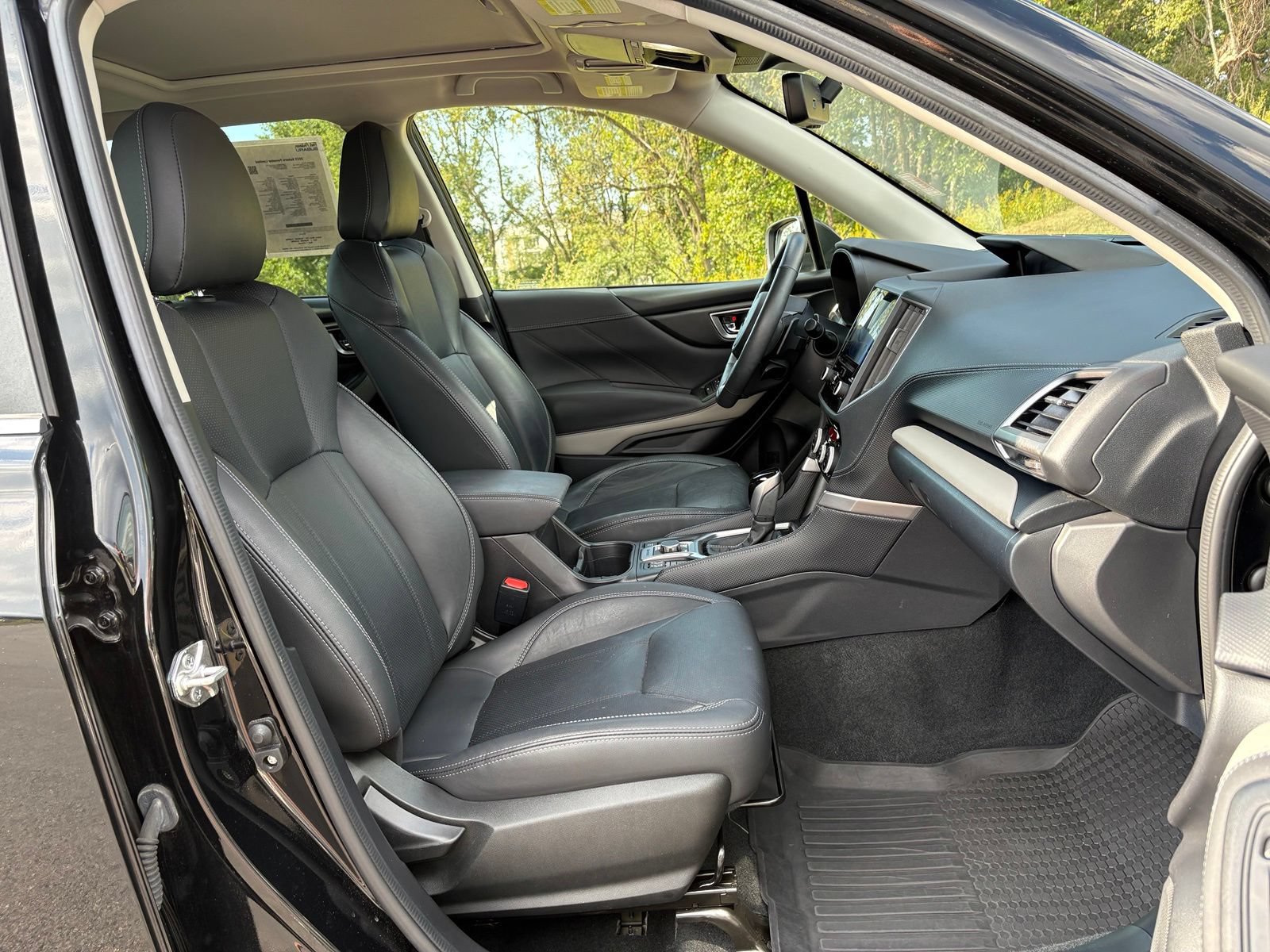 Certified 2023 Subaru Forester Limited AWD/4WD image 30