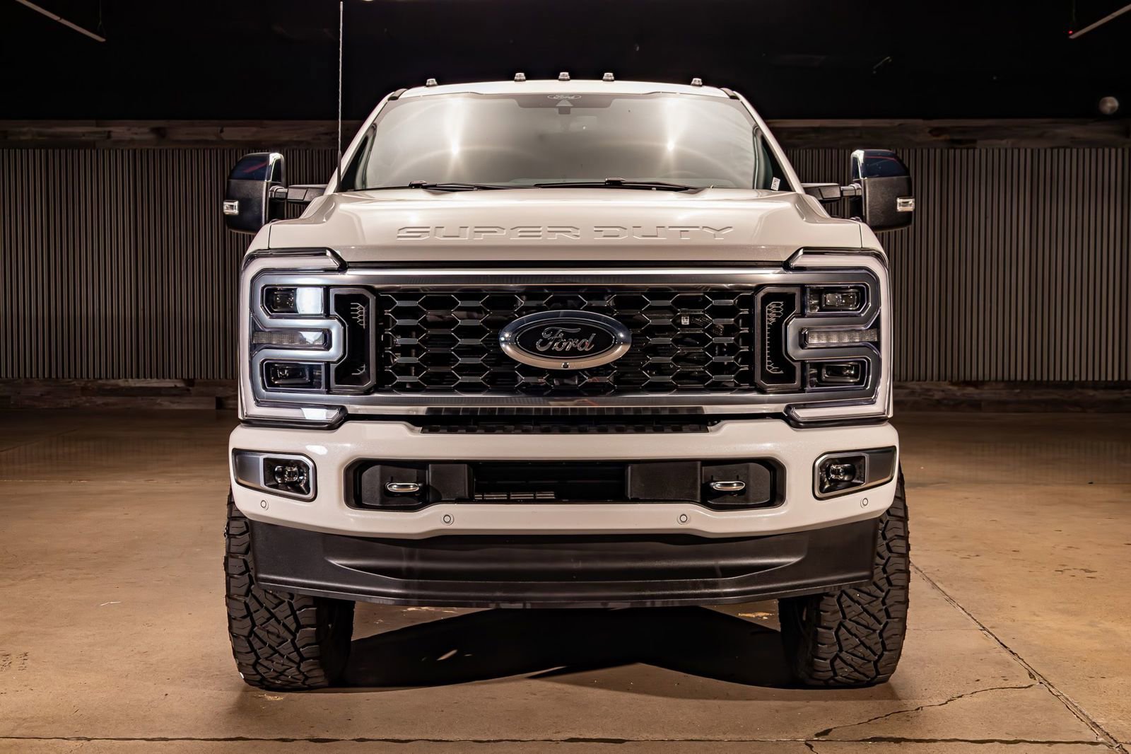 Used 2024 Ford F350 Platinum image 2