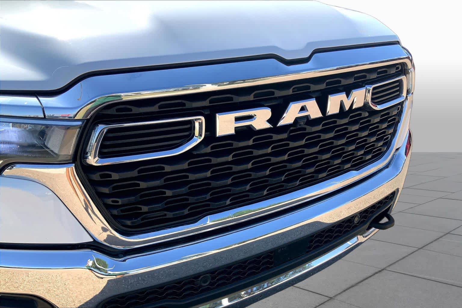 Used 2025 RAM 1500 Lone Star AWD/4WD image 36