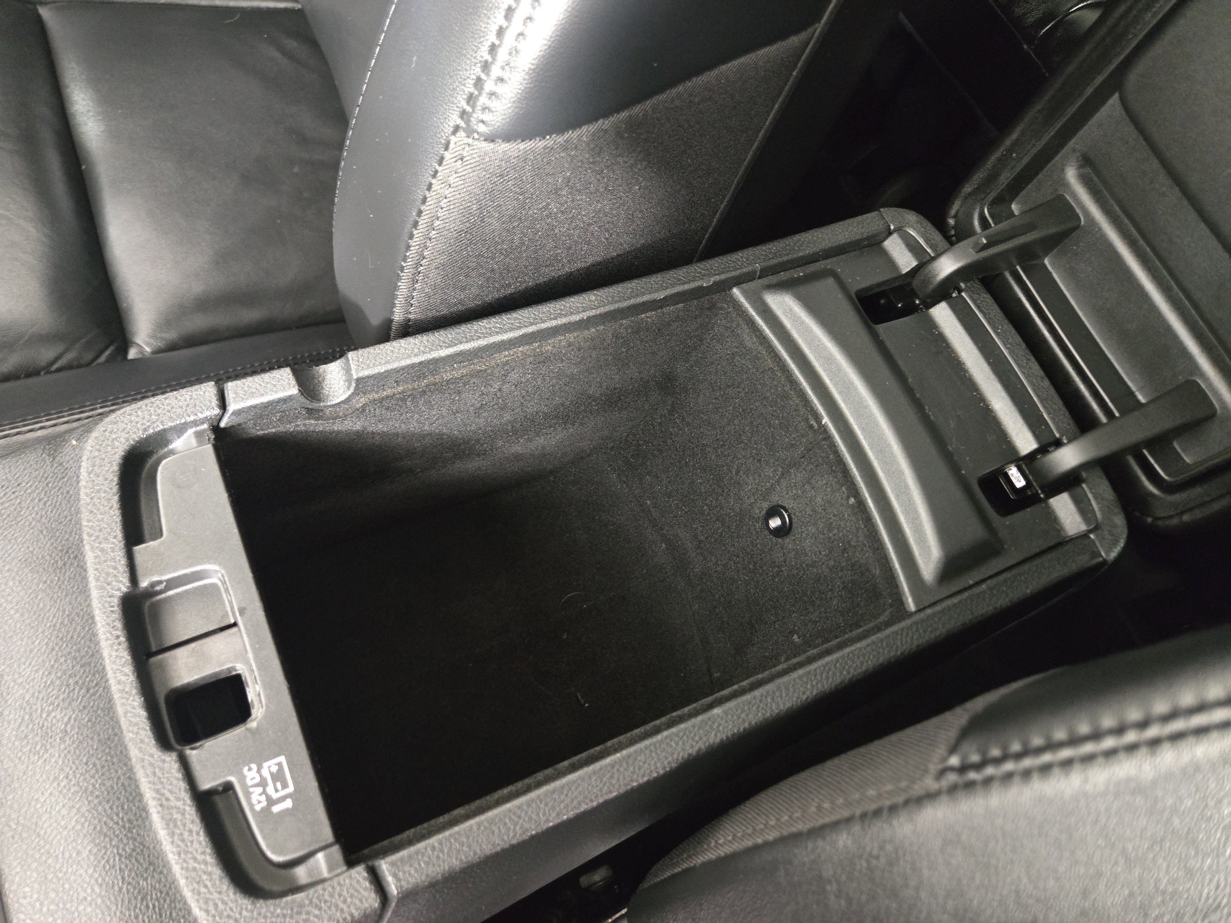 Used 2021 Jeep Grand Cherokee Limited image 33