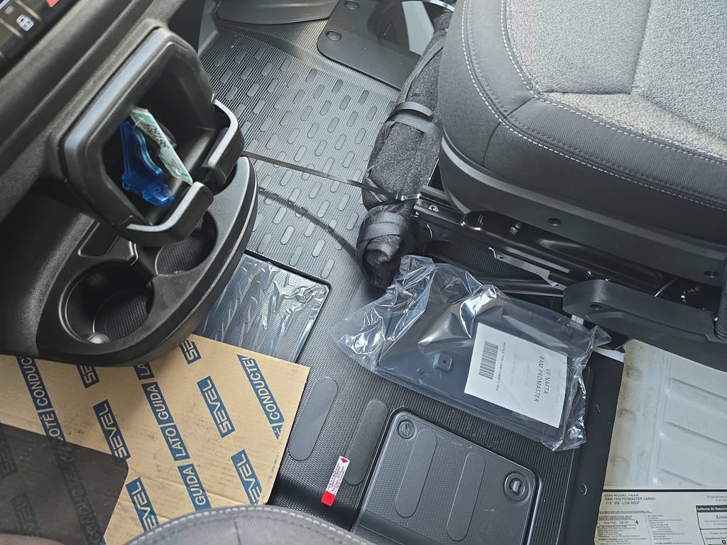 New 2026 RAM ProMaster 1500 w/ Convenience Group FWD image 22
