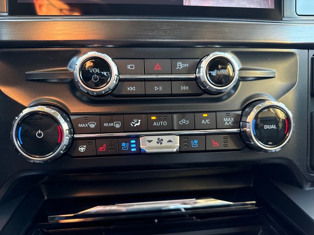 New 2026 Ford F250 Lariat w/ Tremor Off-Road Package image 32