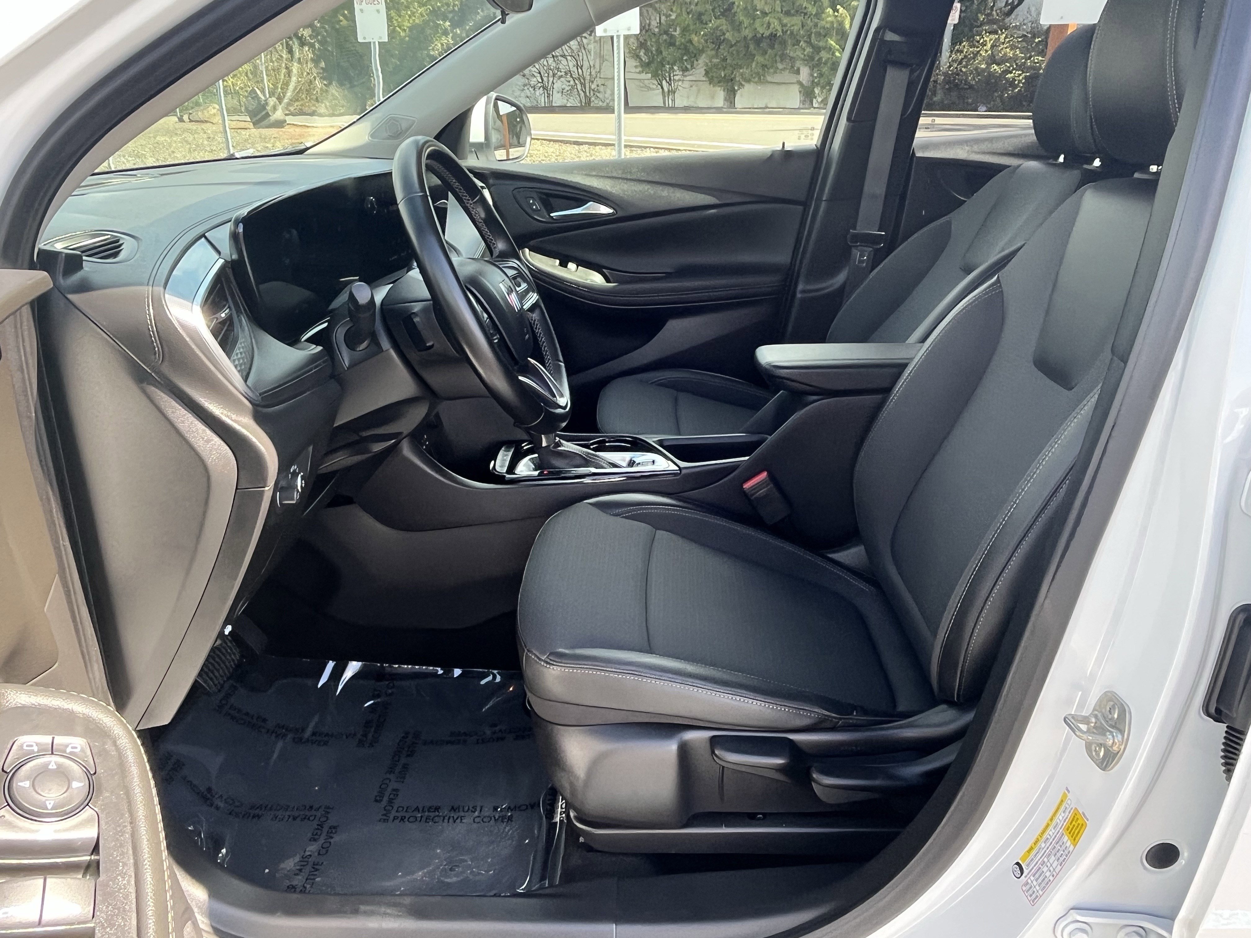 Used 2024 Buick Encore GX Preferred image 10