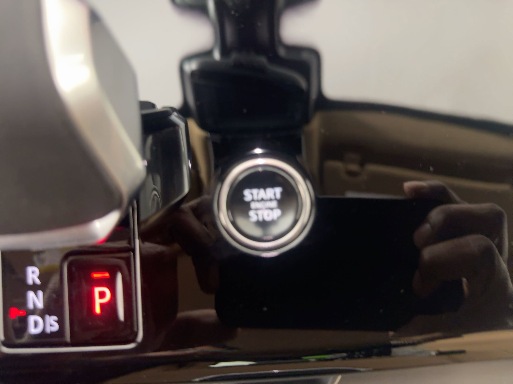 New 2025 Land Rover Range Rover Sport SE image 23