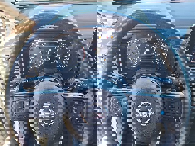 Used 2022 Nissan Rogue SL image 9