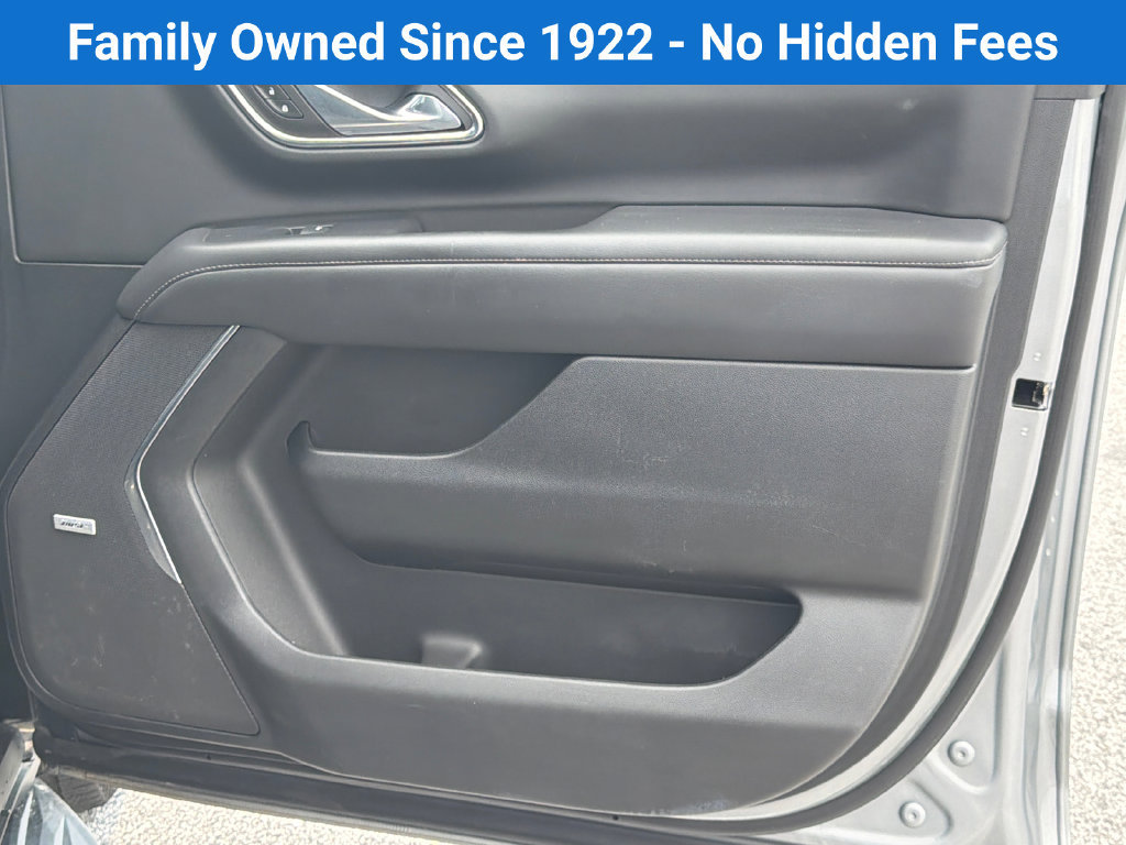 Used 2024 Chevrolet Tahoe LT RWD image 14