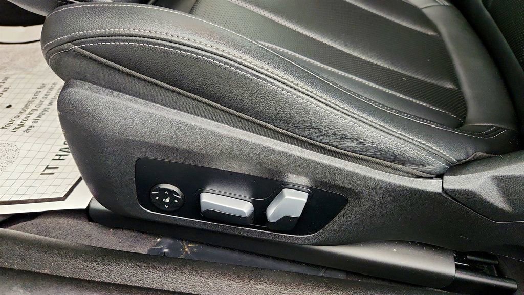 Used 2023 BMW 440i xDrive Coupe w/ Premium Package image 16