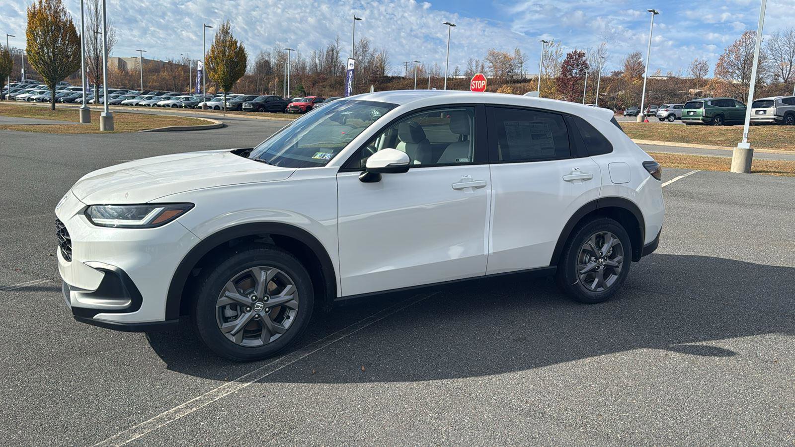 New 2026 Honda HR-V LX image 12