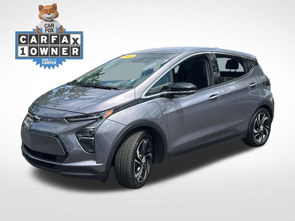 Used 2023 Chevrolet Bolt LT w/ Infotainment Package FWD image 3