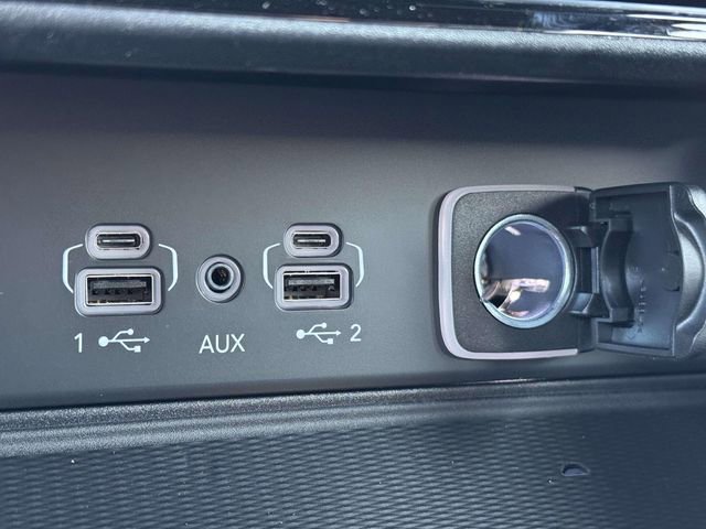 New 2025 Jeep Grand Cherokee Laredo X w/ Luxury Tech Group I image 5