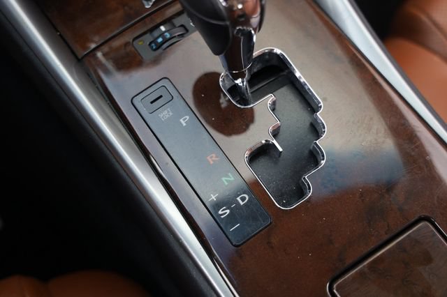 Used 2011 Lexus IS 350C w/ Luxury Pkg RWD image 39