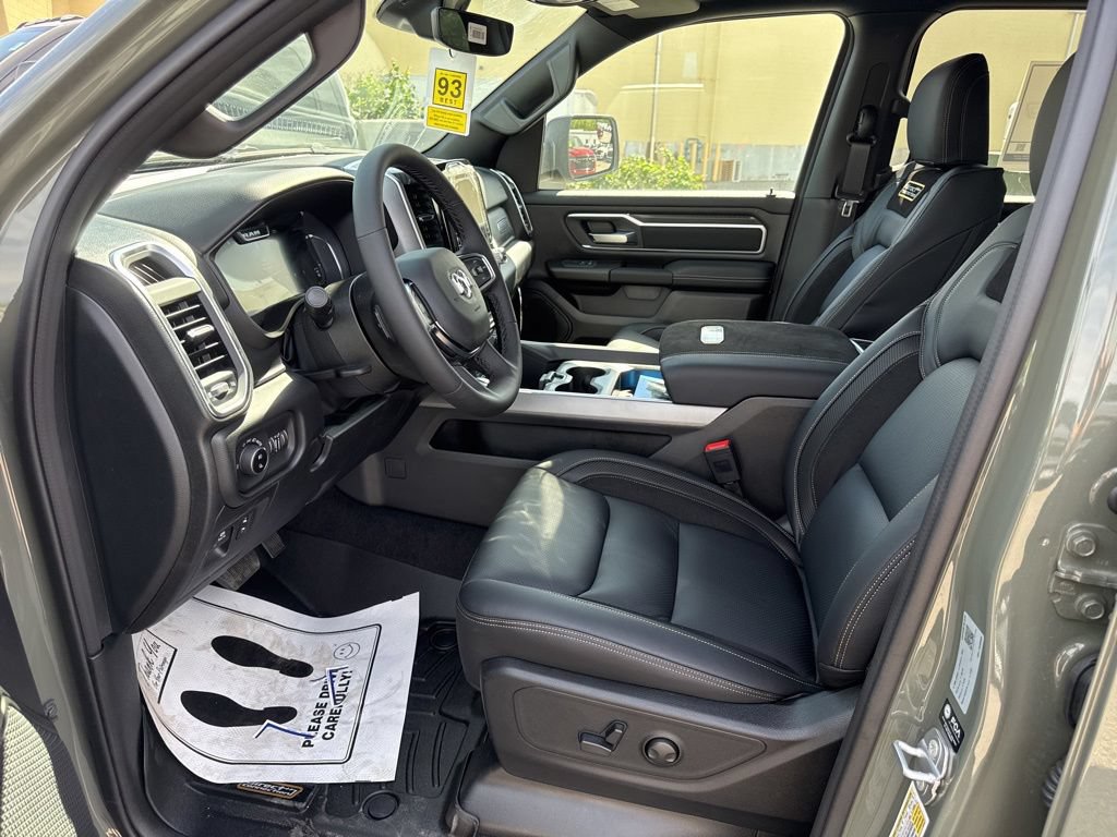 New 2026 RAM 1500 Big Horn AWD/4WD image 14