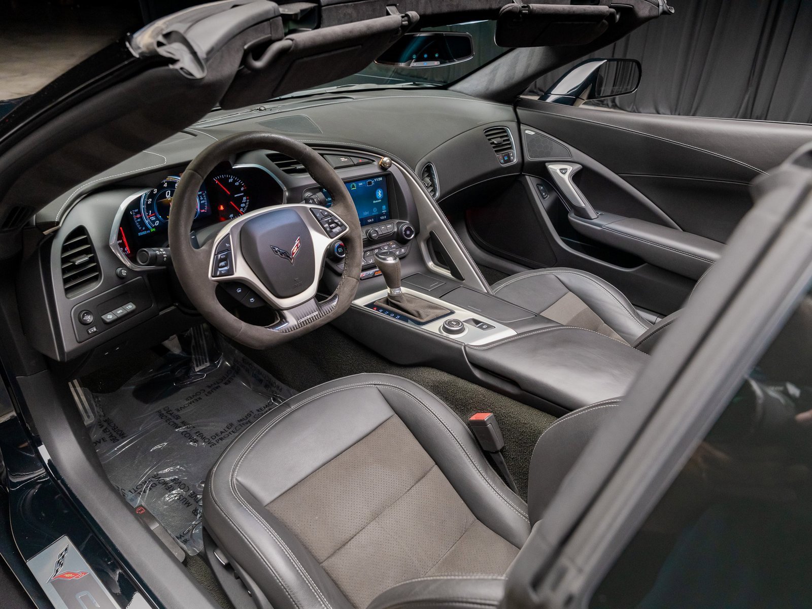 Used 2016 Chevrolet Corvette Z06 w/ 3LZ Preferred Equipment Group image 45