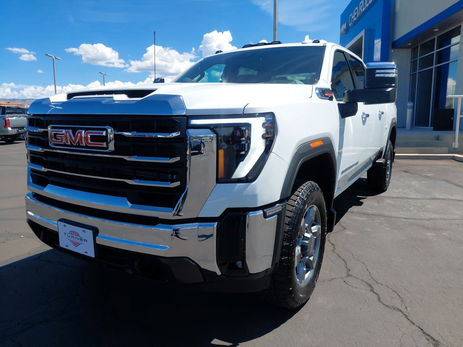 New 2026 GMC Sierra 3500 SLT AWD/4WD image 14