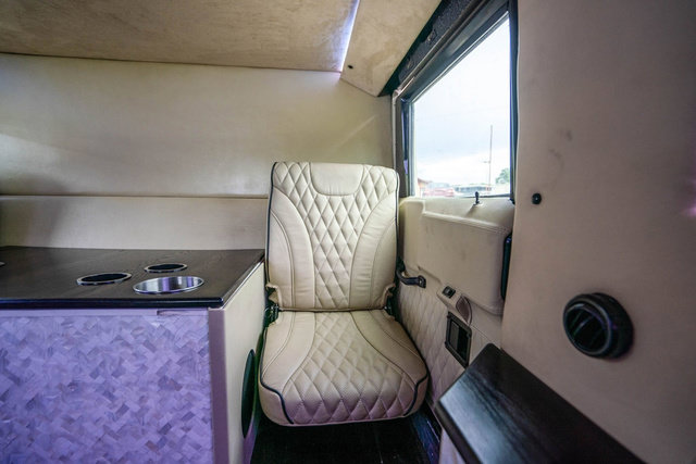 Used 2000 HUMMER H1 4-Door Wagon AWD/4WD image 68