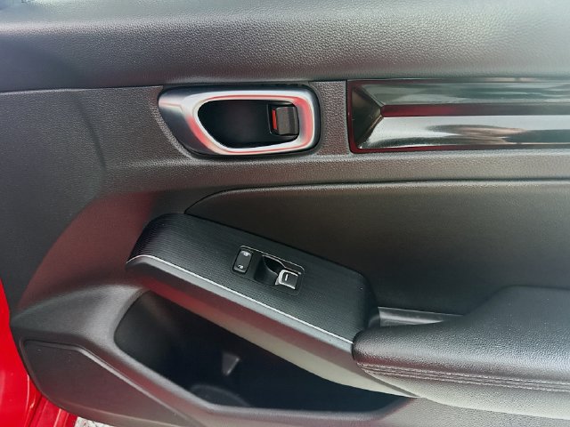 Used 2023 Honda Civic Touring image 29