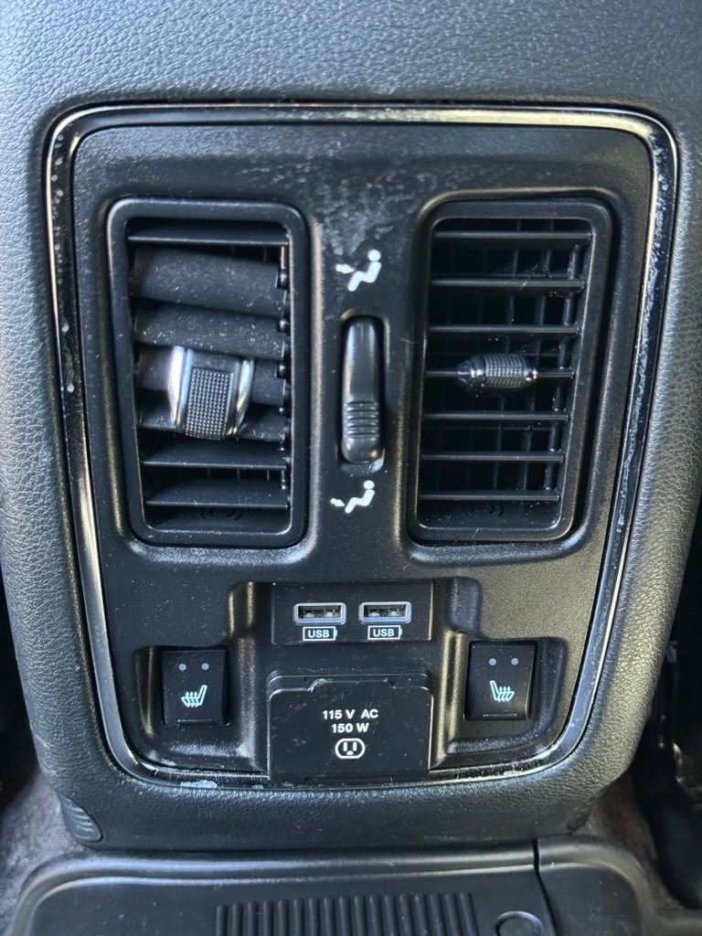 Used 2018 Jeep Grand Cherokee Trailhawk w/ Trailhawk Luxury Group AWD/4WD image 14