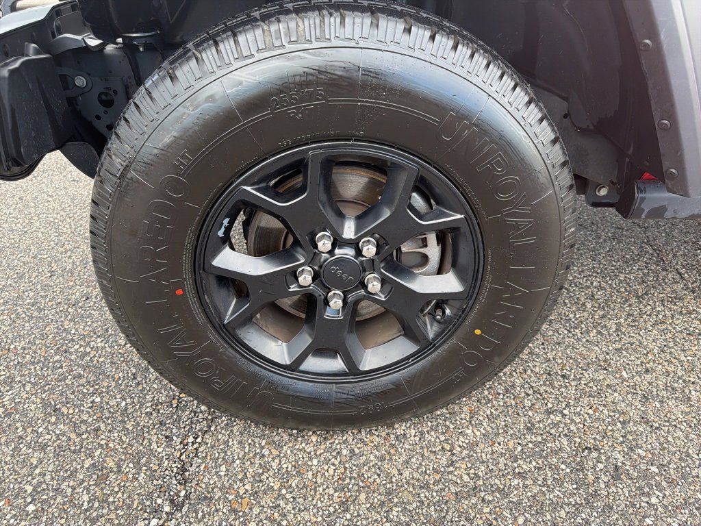 Used 2021 Jeep Wrangler Sport image 21