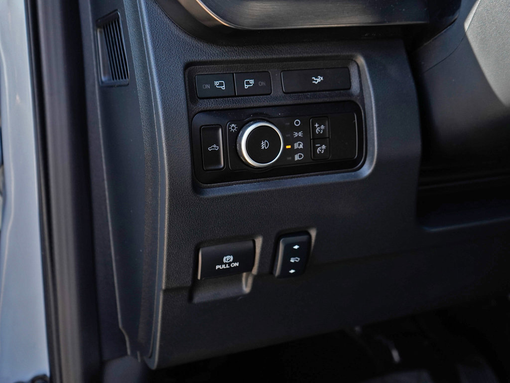 Used 2024 Ford F250 Lariat image 18