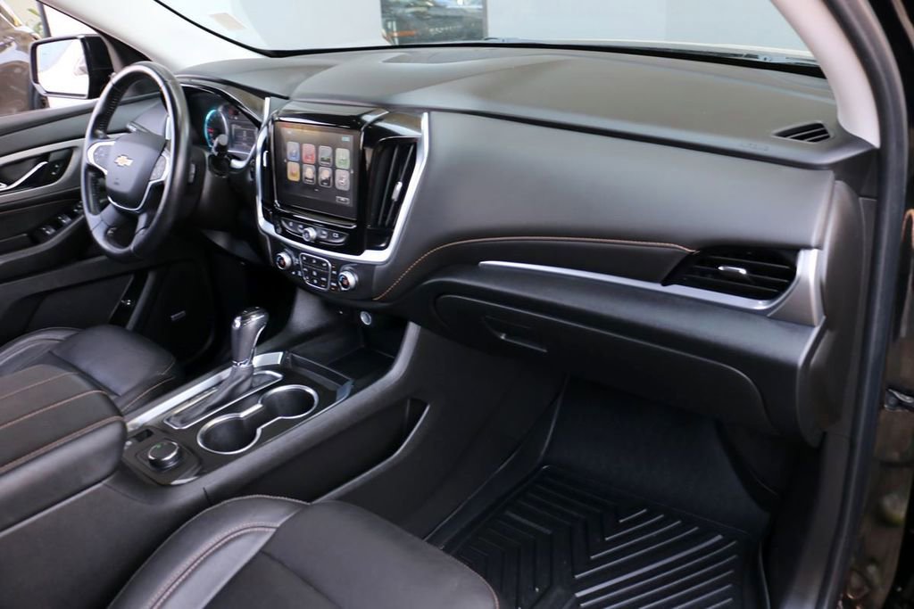 Used 2019 Chevrolet Traverse RS FWD image 30