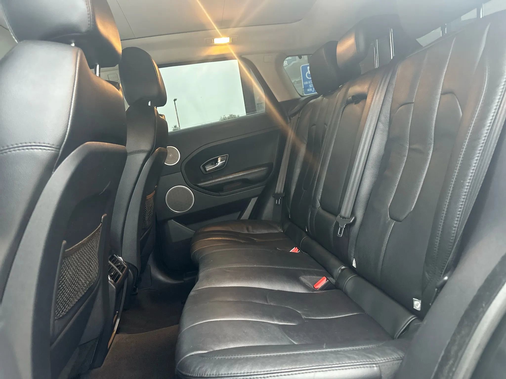 Used 2014 Land Rover Range Rover Evoque Pure Plus image 15