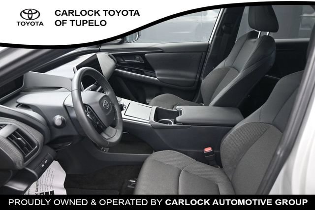 Used 2025 Toyota bZ4X FWD image 10